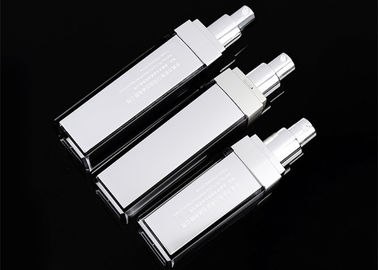 OEM d'imballaggio cosmetico della bottiglia acrilica della pompa del quadrato del volume di 30ml 50ml accettato